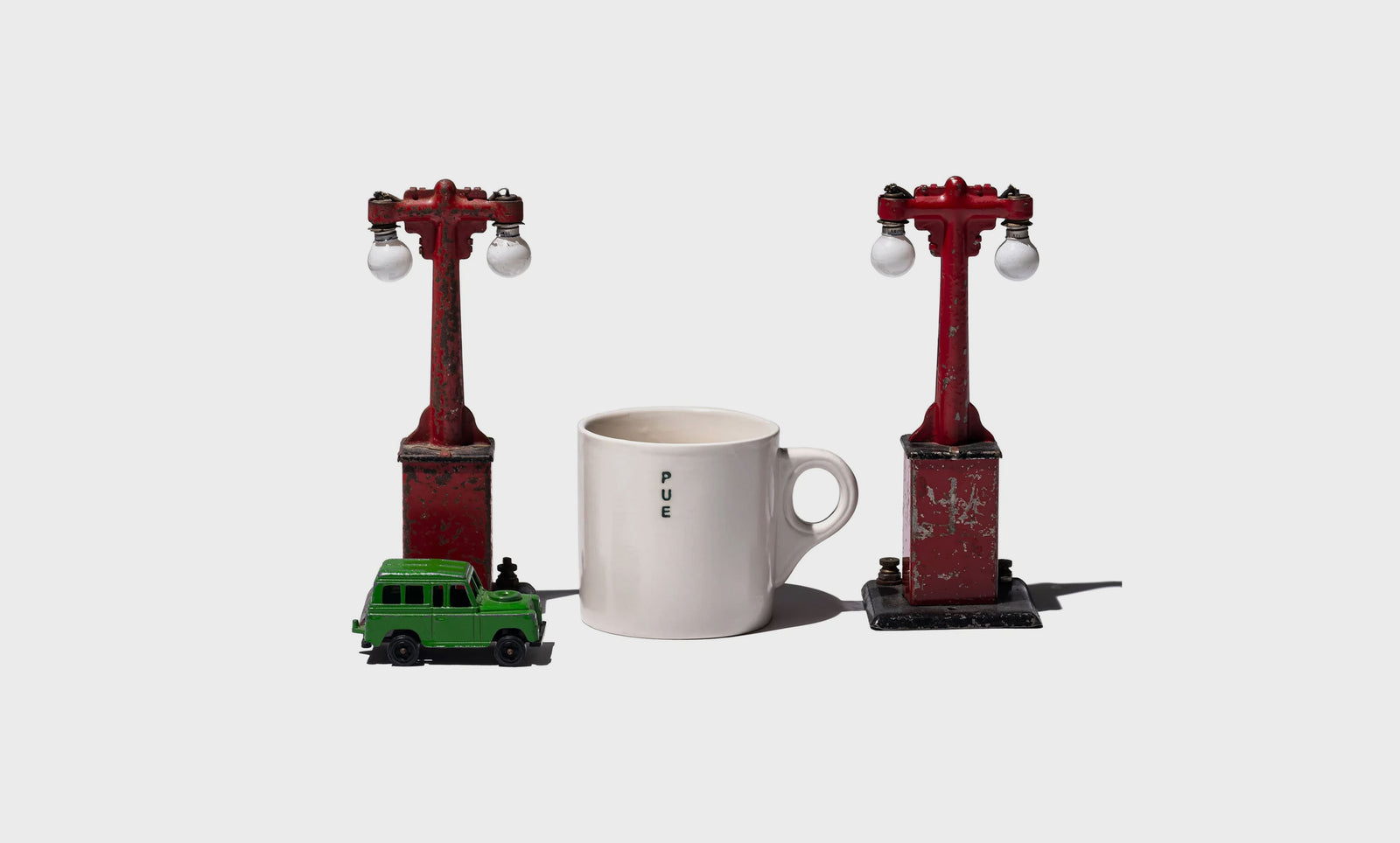 Taza New Standard