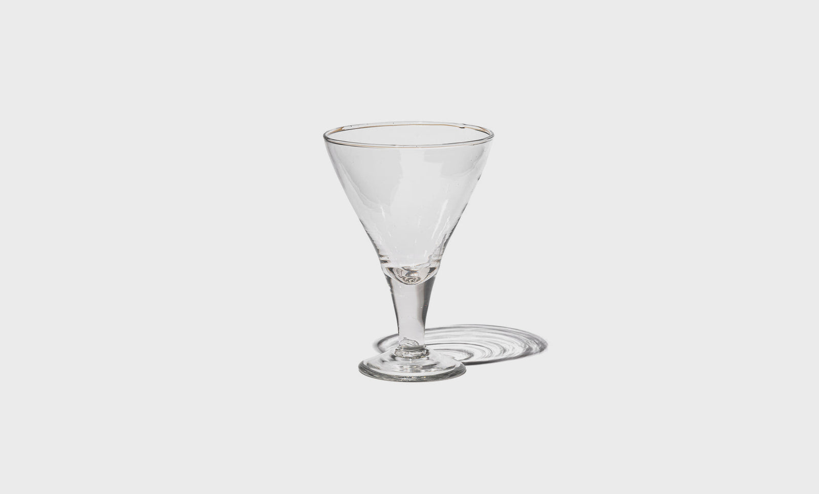 Copa de vidrio soplado